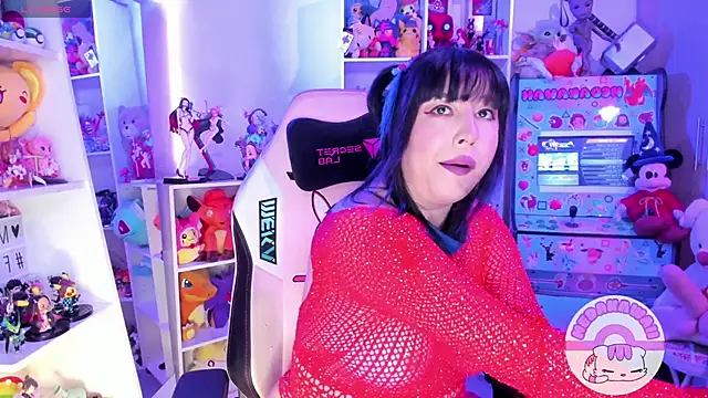 Snapshot of meda_kawaii_ chatting on 12/02/24, 10:18 meda kawaii online show from 12/02/24, 10:18