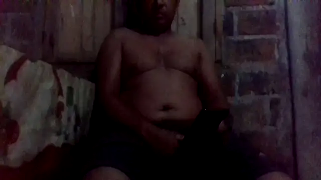 Snapshot of axomen chatting on 11/10/25, 03:11 axomen online show from 11/10/25, 03:11