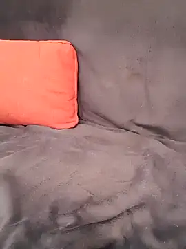 LouGabriel online show from 12/01/24, 07:52