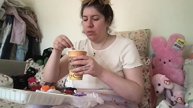 HYPHYtype online show from 10/23/25, 06:39