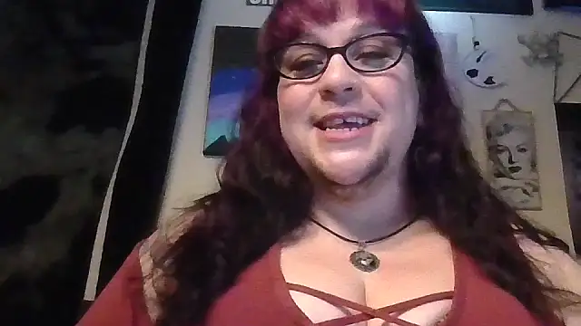 GothyBaby online show from 11/17/25, 08:02