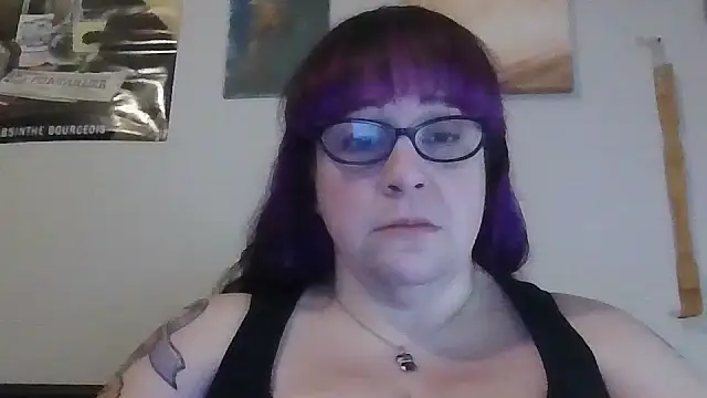 GothyBaby online show from 11/29/25, 09:37