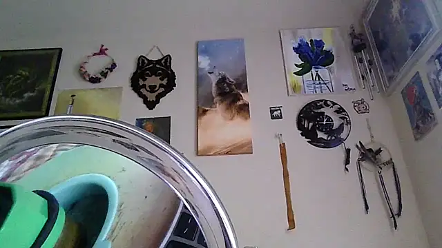 GothyBaby online show from 12/17/25, 06:02