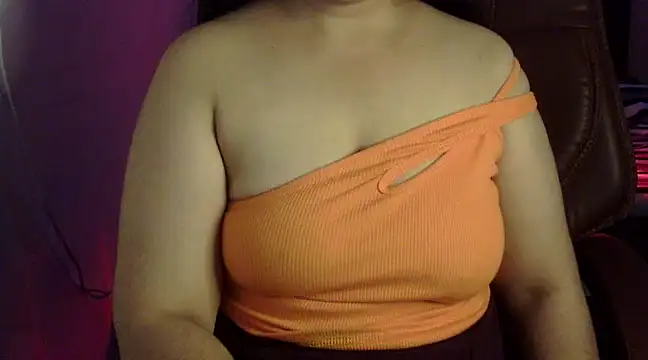 Snapshot of Maalnad_beauty chatting on 02/28/25, 07:56 Maalnad beauty online show from 02/28/25, 07:56