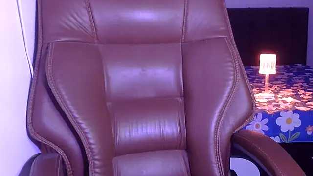 Snapshot of Maalnad_beauty chatting on 09/09/25, 11:08 Maalnad beauty online show from 09/09/25, 11:08