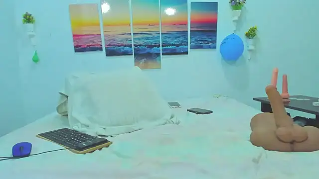 Marco johnsonn online show from 04/15/26, 07:07