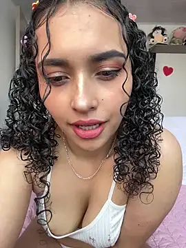 Lucy Marin online show from 02/19/25, 04:55