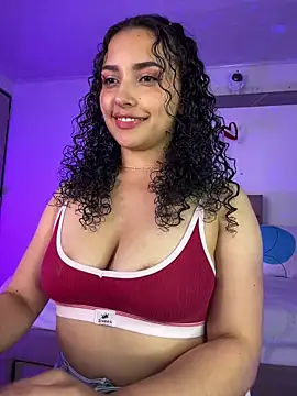 Lucy Marin online show from 03/19/25, 04:45