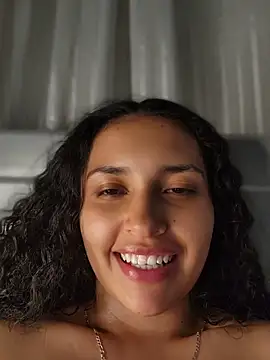 Snapshot of Lucy_Marin chatting on 06/19/26, 07:30 Lucy Marin online show from 06/19/26, 07:30