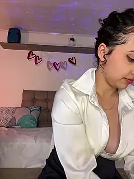 Lucy Marin online show from 03/13/25, 11:27