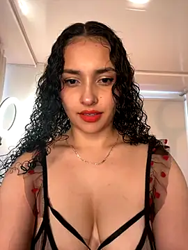 Lucy Marin online show from 09/12/25, 05:35