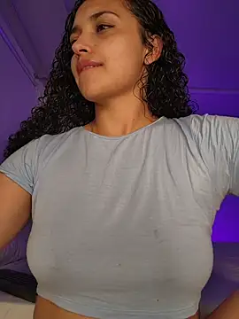 Lucy Marin online show from 11/14/25, 10:46