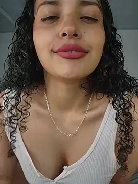 Lucy Marin online show from 05/25/26, 03:55