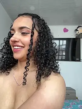 Lucy Marin online show from 03/12/25, 06:43