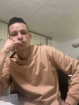 yequeal online show from 03/13/25, 01:43