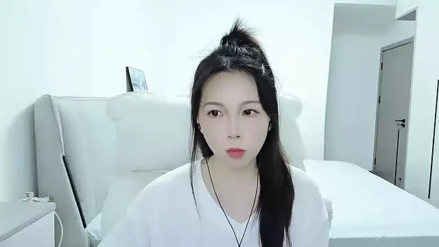 Sunset glow online show from 09/09/25, 02:15