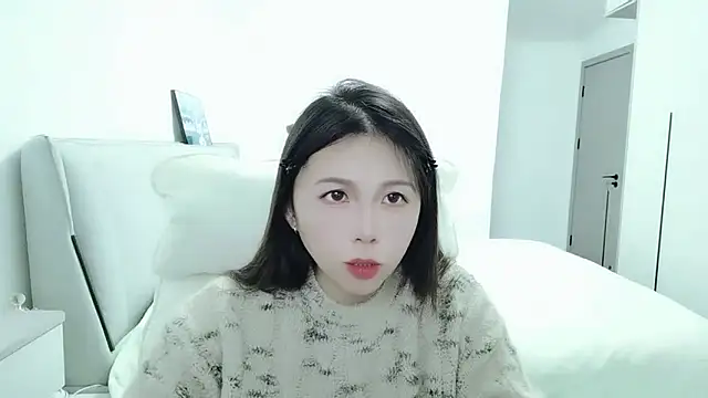 Sunset glow online show from 12/05/25, 01:21