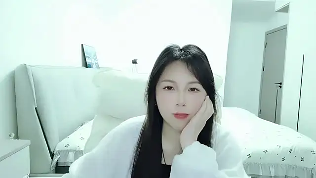 Sunset glow online show from 03/08/26, 03:48