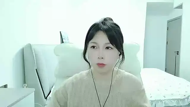 Sunset glow online show from 10/25/25, 10:58