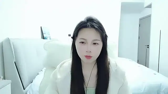 Sunset glow online show from 03/25/26, 12:37