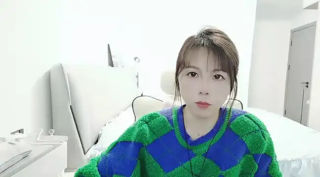 Sunset glow online show from 03/18/25, 02:28