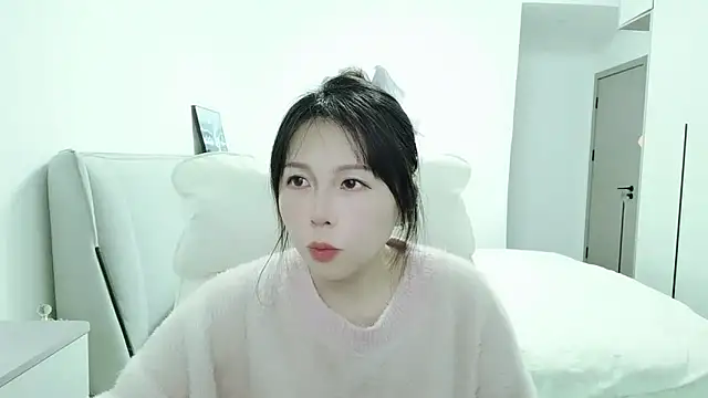 Sunset glow online show from 11/28/25, 03:12