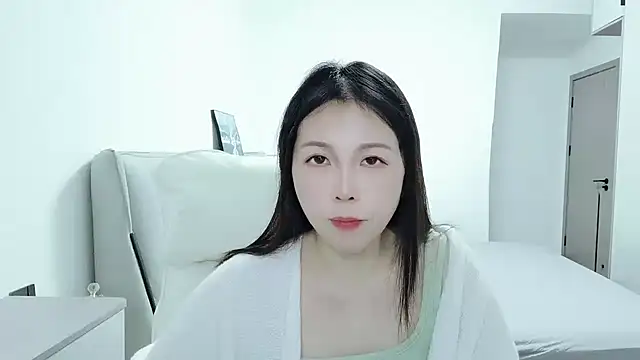 Sunset glow online show from 10/24/25, 01:37