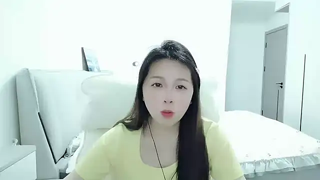 Sunset glow online show from 04/08/26, 12:39