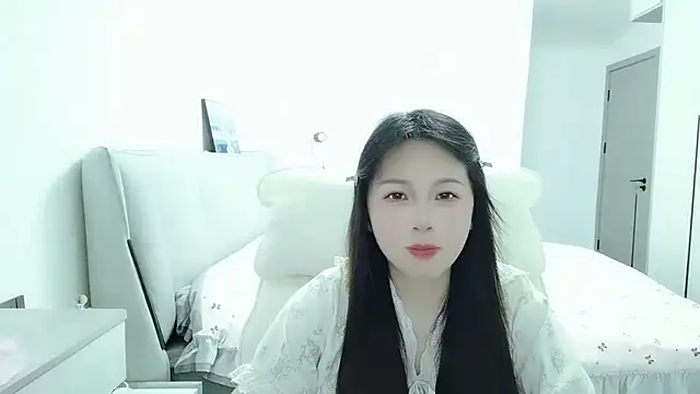 Sunset glow online show from 05/19/26, 02:07