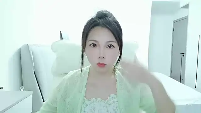 Sunset glow online show from 09/30/25, 07:58