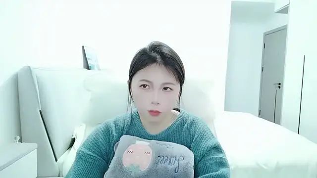 Sunset glow online show from 12/02/25, 03:03