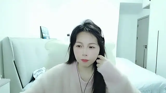 Sunset glow online show from 03/22/26, 01:45