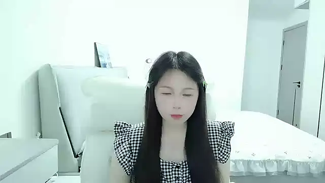 Sunset glow online show from 05/09/26, 02:26