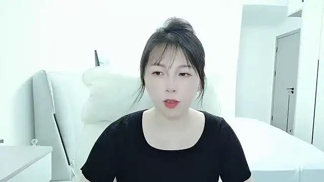 Sunset glow online show from 10/10/25, 07:31