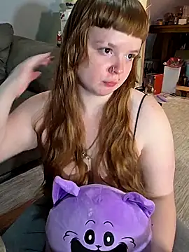 Snapshot of VelvetDiablo chatting on 07/14/26, 12:21 VelvetDiablo online show from 07/14/26, 12:21