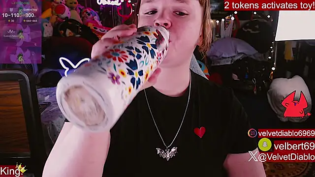 VelvetDiablo online show from 05/19/26, 11:56