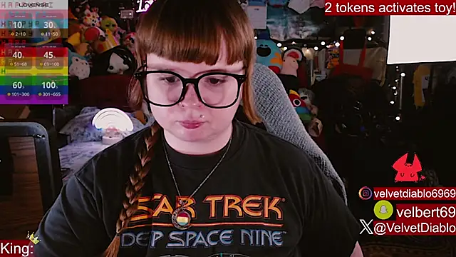 Snapshot of VelvetDiablo chatting on 06/03/26, 12:11 VelvetDiablo online show from 06/03/26, 12:11