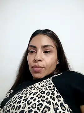 Ivanna2 online show from 12/14/25, 01:34