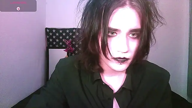Snapshot of sademobeer chatting on 07/20/26, 03:14 sademobeer online show from 07/20/26, 03:14