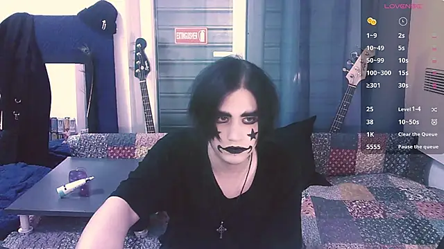 Snapshot of sademobeer chatting on 06/22/26, 11:02 sademobeer online show from 06/22/26, 11:02