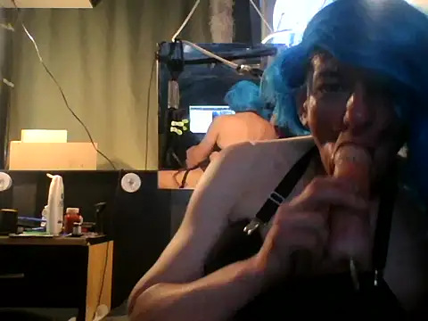 slutviki online show from 04/05/26, 04:24