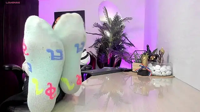 Snapshot of Amaia_Bushida chatting on 09/15/25, 02:01 Amaia Bushida online show from 09/15/25, 02:01