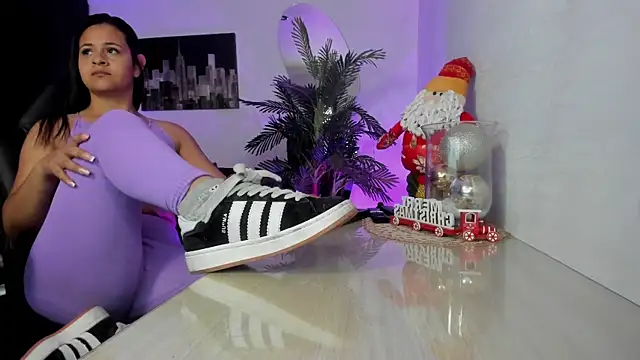 Amaia Bushida online show from 12/02/25, 02:12