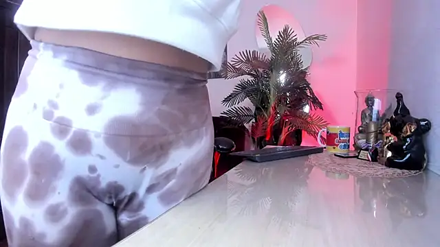 Amaia Bushida online show from 03/10/26, 02:15