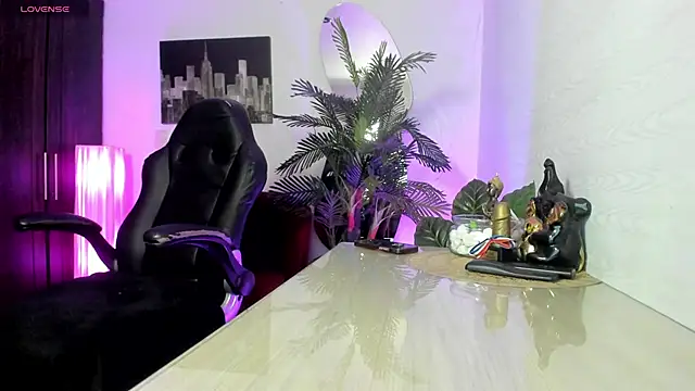 Amaia Bushida online show from 11/07/25, 02:16