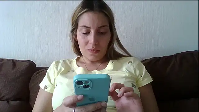 alaanna new online show from 02/12/25, 09:22