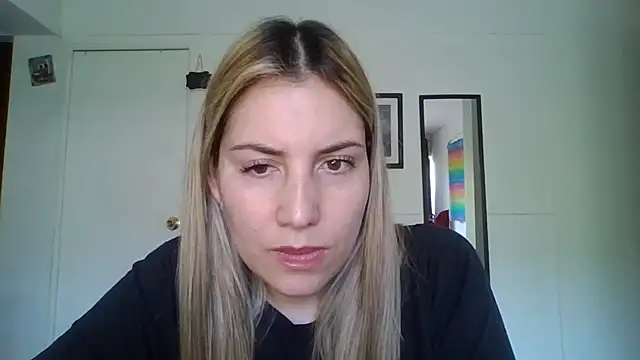 alaanna new online show from 10/14/25, 04:07