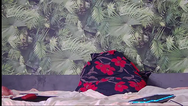 Alison Drew online show from 03/17/25, 06:51