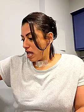 Nikkierosee online show from 10/30/25, 03:27