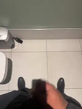 chocolatelongstrokes online show from 03/28/26, 11:44